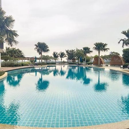 C0704 Almas Suite Seaview & Netflix Stay Нусаджайя Экстерьер фото
